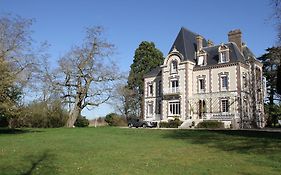 Chateau De La Folie